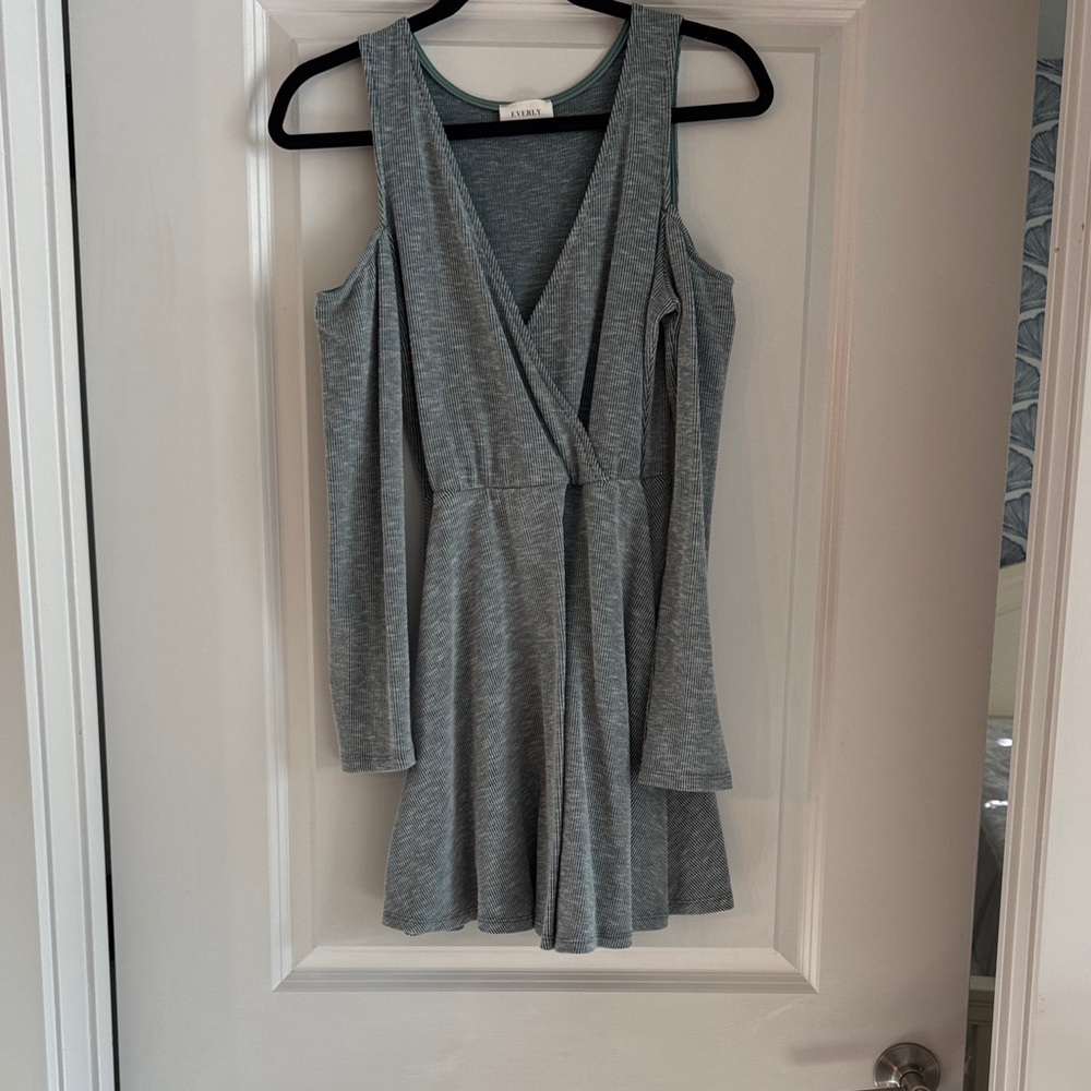 Everly Heather Gray Cold Shoulder Dress